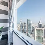 Index Tower By Radiance Vacation Stays 47Th Floor